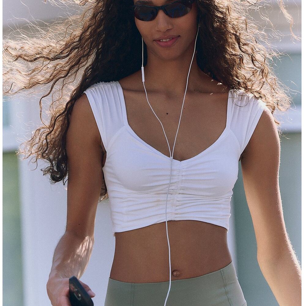 Free People FP Movement Breathe Deeper Crop Tank Top Size Extra Large White EUC